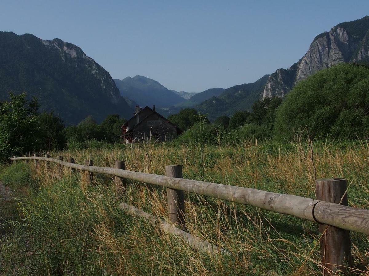 Transhumance & Cie, Auberge, Appartements & Spa Bedous Exterior photo